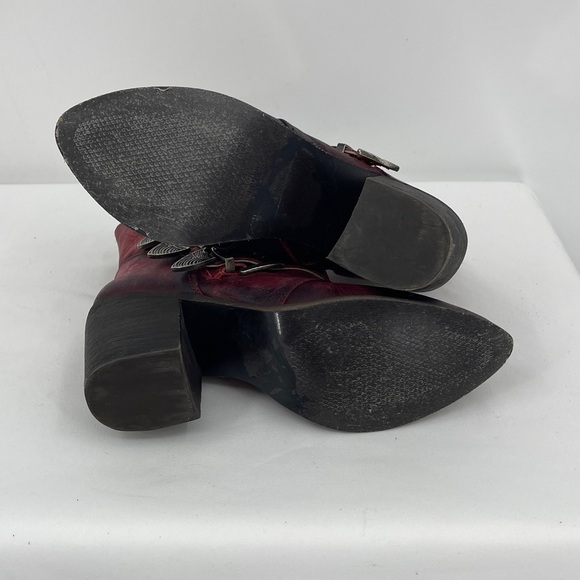 Circle G Burgundy Leather Ankle Boots with Buckles WOMENS SIZE 6M - Picture 7 of 7